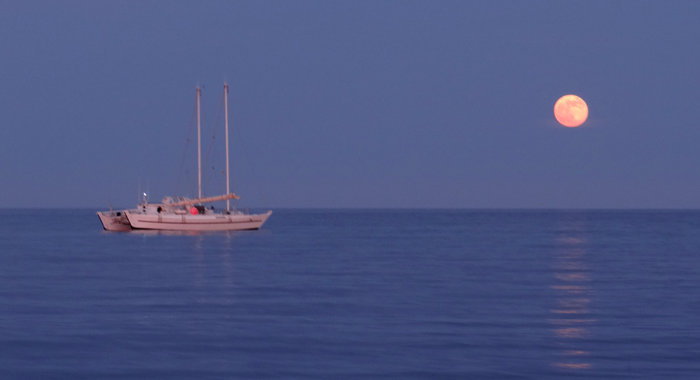 Apatiki_Full moon_first30.JPG (254.82 Kio) Consulté 22242 fois Apatiki_Full moon_first30.JPG