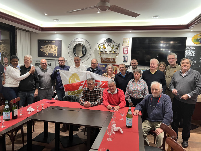 IMG_7807(1).jpg (3.52 Mio) Consulté 17615 fois IMG_7807(1).jpg